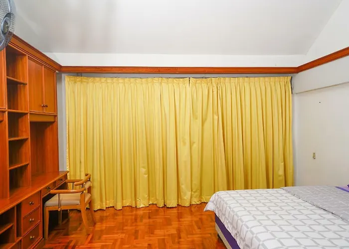 Bangkok Hot Hostel *